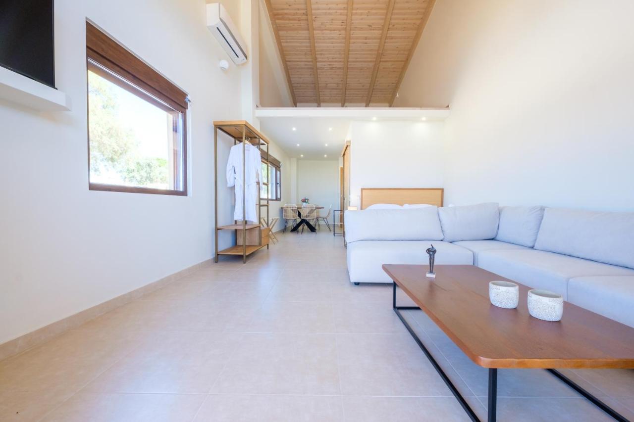 La Perla Di Barla Seafront Apartment Kánalos Екстериор снимка