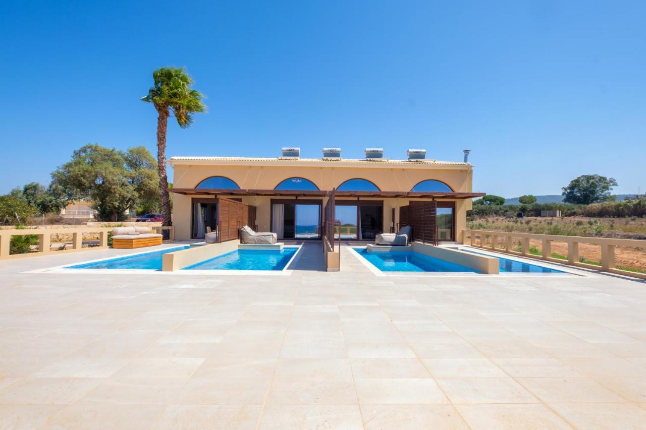 La Perla Di Barla Seafront Apartment Kánalos Екстериор снимка