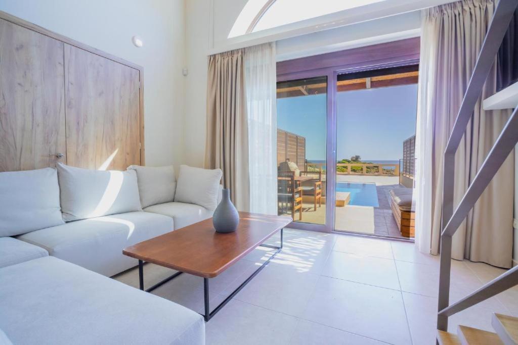 La Perla Di Barla Seafront Apartment Kánalos Екстериор снимка