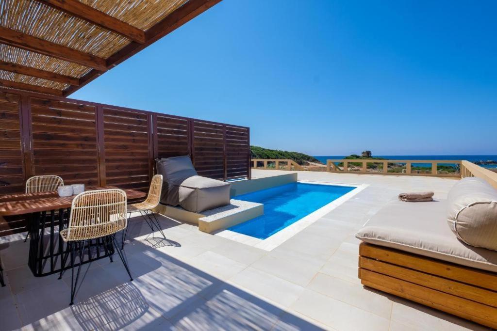 La Perla Di Barla Seafront Apartment Kánalos Екстериор снимка